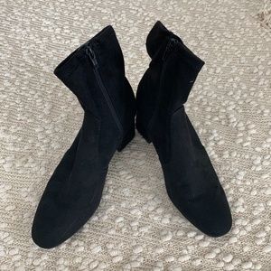 Unisa Short Boots